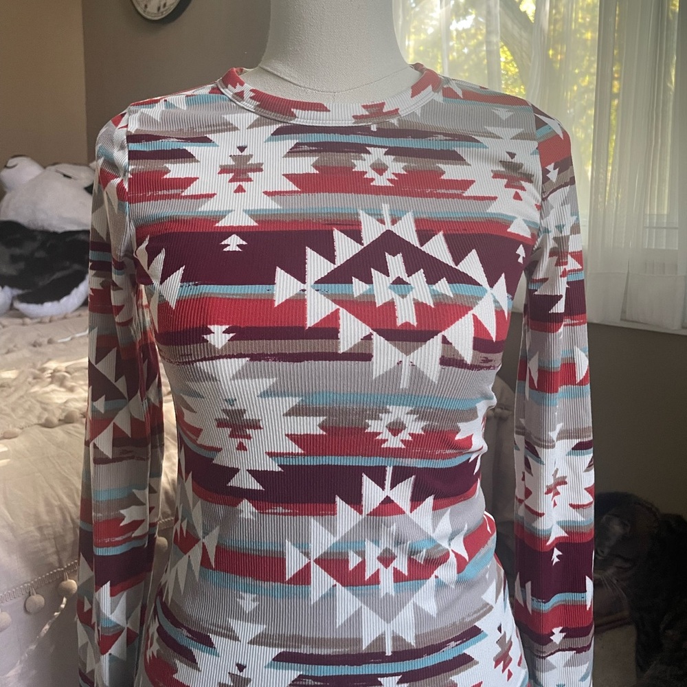 Snowboarding long sleeve